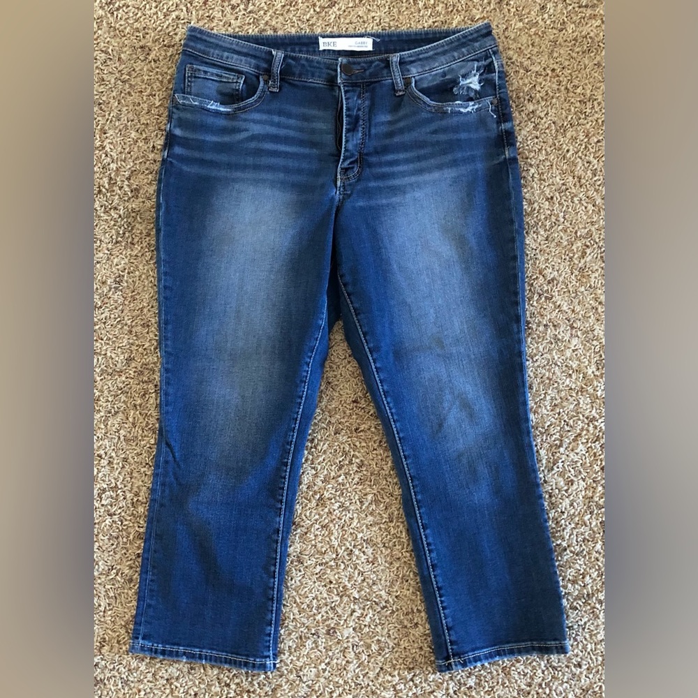 Women’s BKE Capris - Gabby style - Size 31